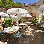 Otel Restaurant Fruehlingsgarten 3*