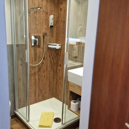 Restaurant Fruehlingsgarten Hotel 3*