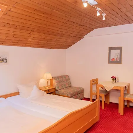 Otel Restaurant Fruehlingsgarten Füssen