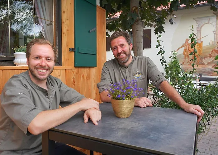 Restaurant Fruehlingsgarten Otel 3*