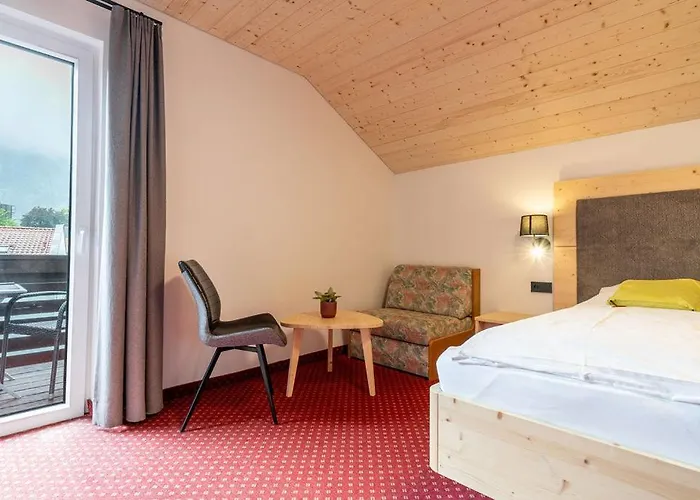 Restaurant Fruehlingsgarten Otel 3*