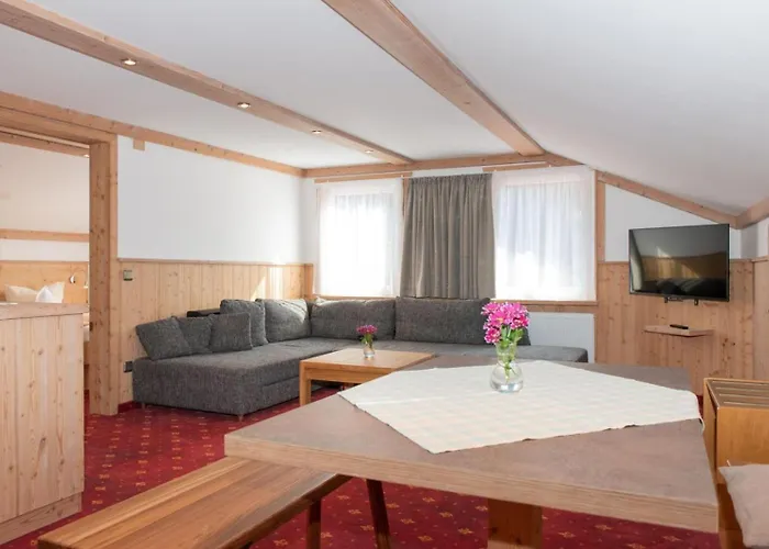 Otel Restaurant Fruehlingsgarten Füssen