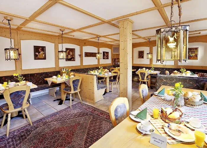 Otel Restaurant Fruehlingsgarten Füssen